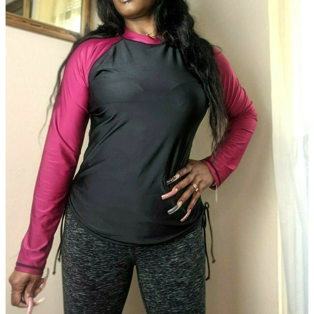 Long Sleeve UPF 50 Shirt Magenta Black Ruched Top